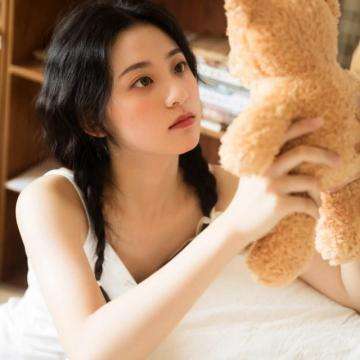童生蓓